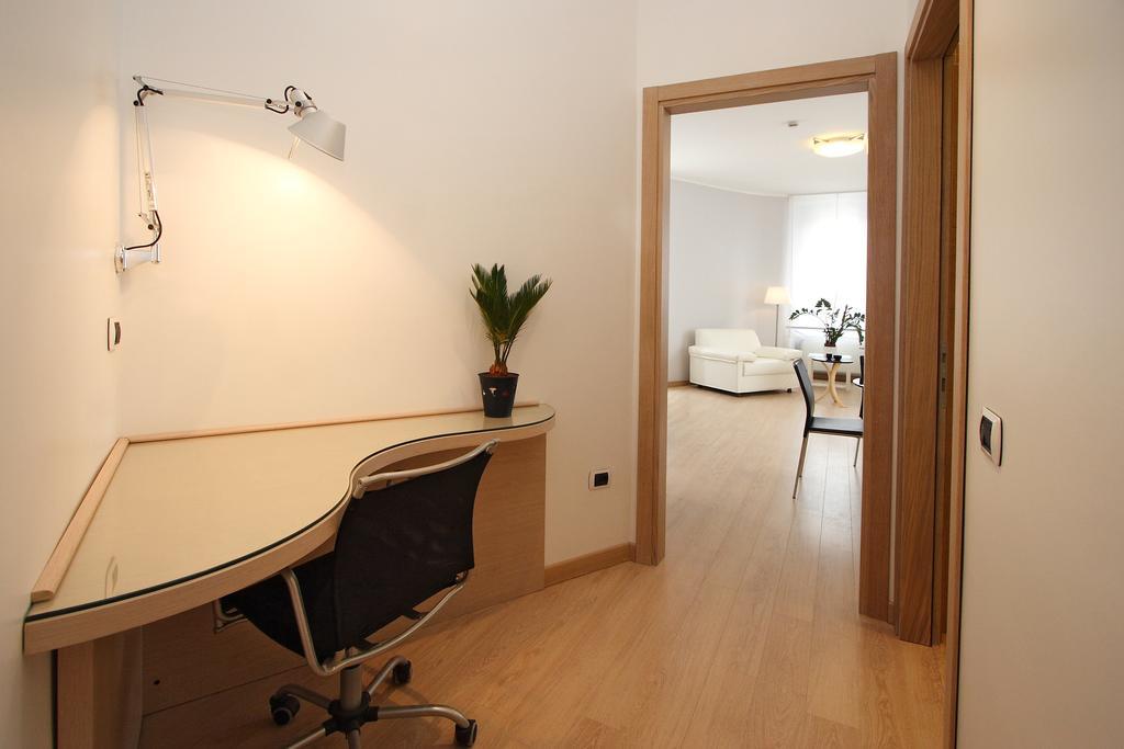 Hotel Roma Trieste Ngoại thất bức ảnh