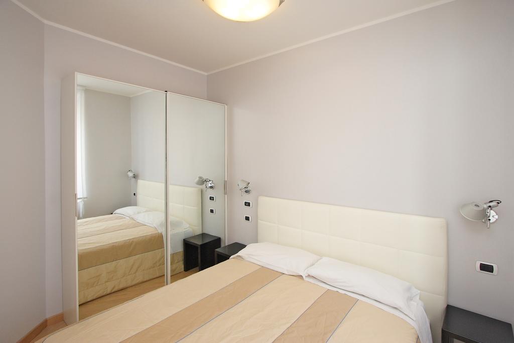 Hotel Roma Trieste Ngoại thất bức ảnh