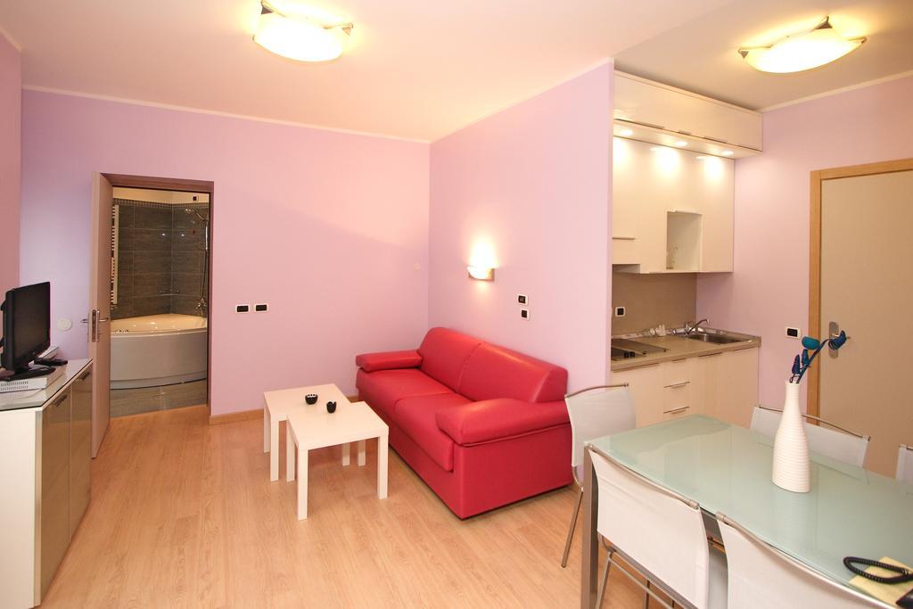Hotel Roma Trieste Ngoại thất bức ảnh