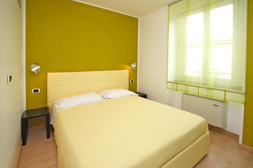 Hotel Roma Trieste Ngoại thất bức ảnh