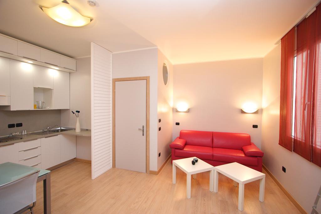 Hotel Roma Trieste Ngoại thất bức ảnh