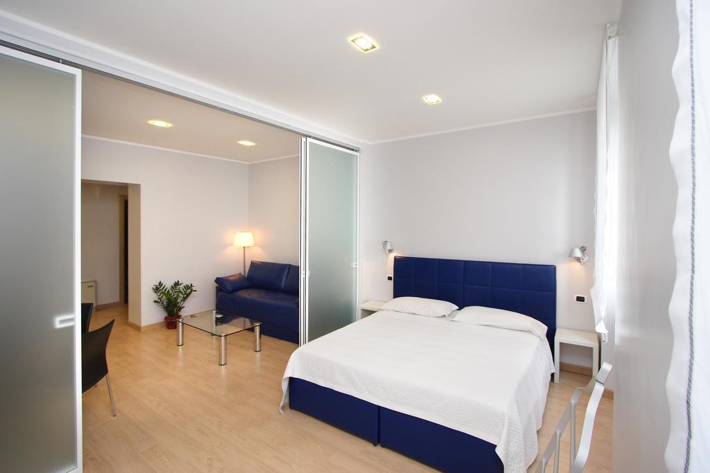 Hotel Roma Trieste Phòng bức ảnh