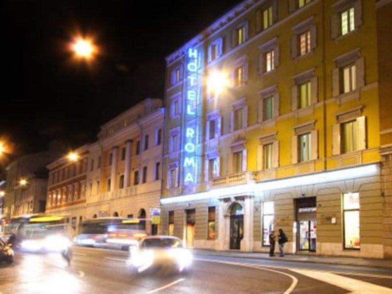 Hotel Roma Trieste Ngoại thất bức ảnh