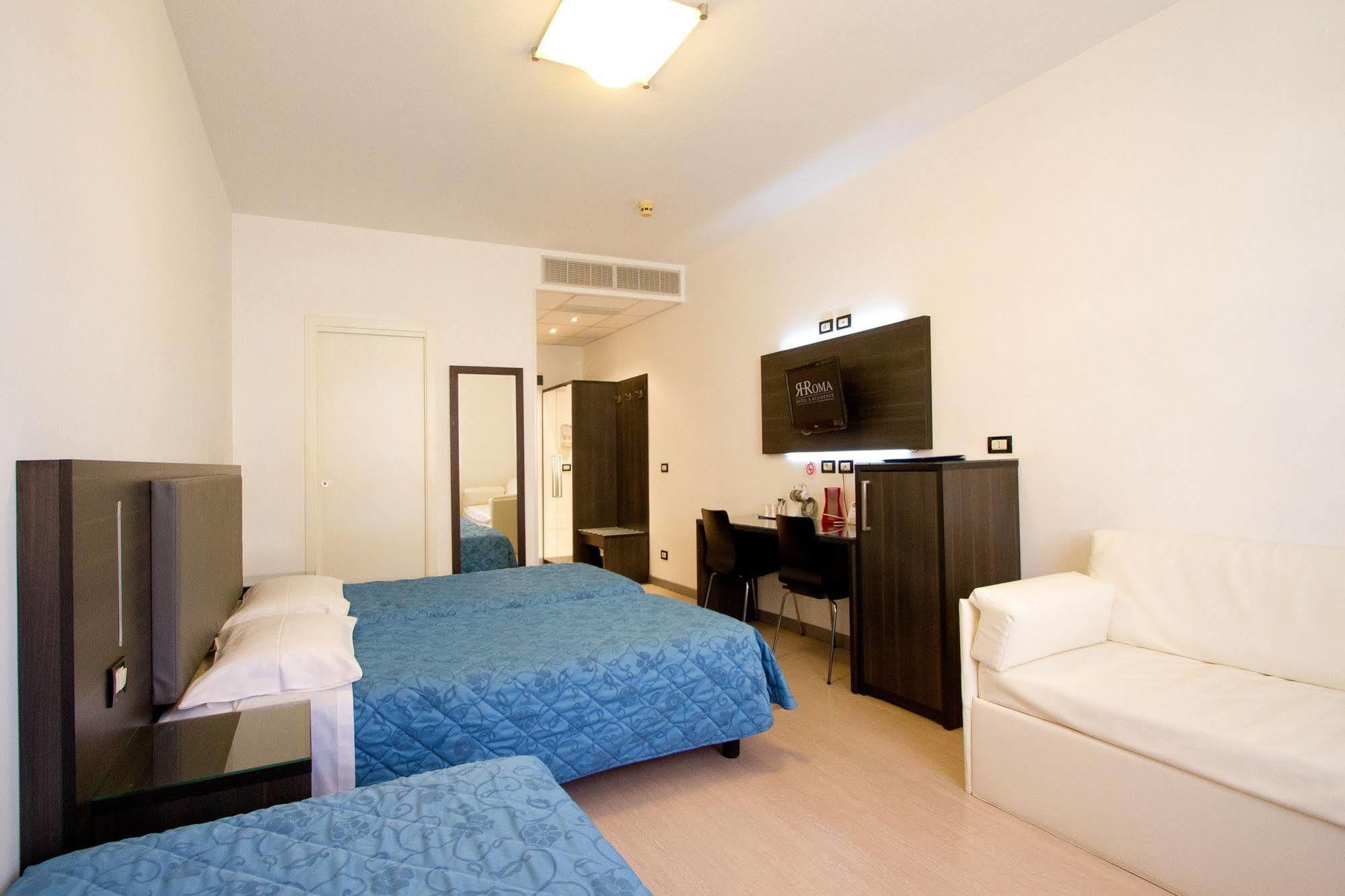 Hotel Roma Trieste Ngoại thất bức ảnh